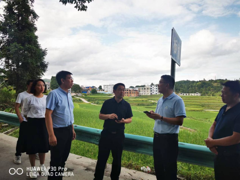 全力抗旱保供水齐心协力护民生
